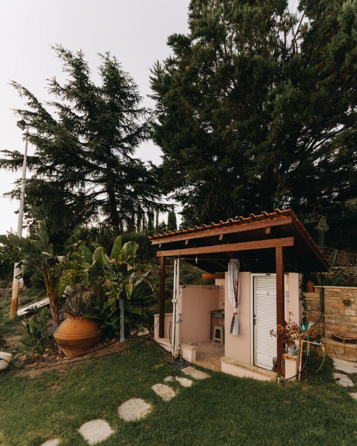 Crystal Villa Patras Esterno foto